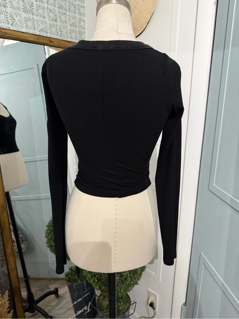 Reformation Paige Knit Top in Black Small